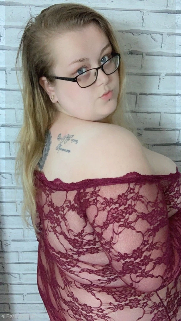 👑 Elle 👑 [ obeymisselle ] Onlyfans leaked photo 9760540 on Hotleaks.tv