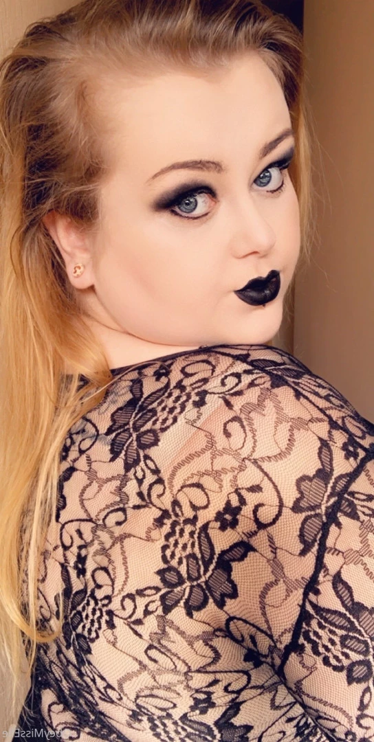 👑 Elle 👑 [ obeymisselle ] Onlyfans leaked photo 9763467 on Hotleaks.tv
