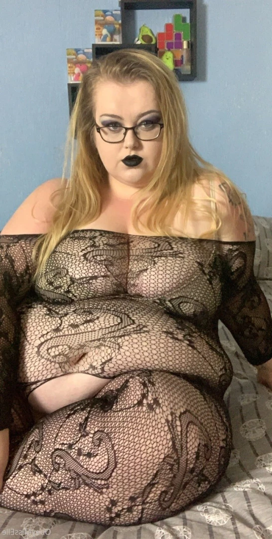 👑 Elle 👑 [ obeymisselle ] Onlyfans leaked photo 9764030 on Hotleaks.tv
