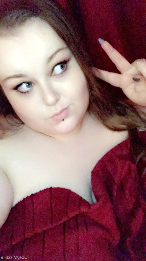 👑 Elle 👑 [ obeymisselle ] Onlyfans leaked photo 9765173 on Hotleaks.tv