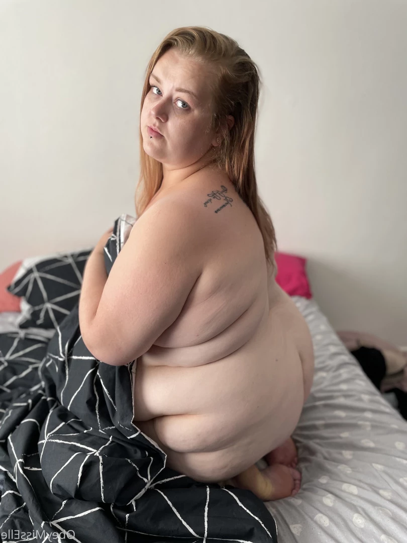 👑 Elle 👑 [ obeymisselle ] Onlyfans leaked photo 9767888 on Hotleaks.tv