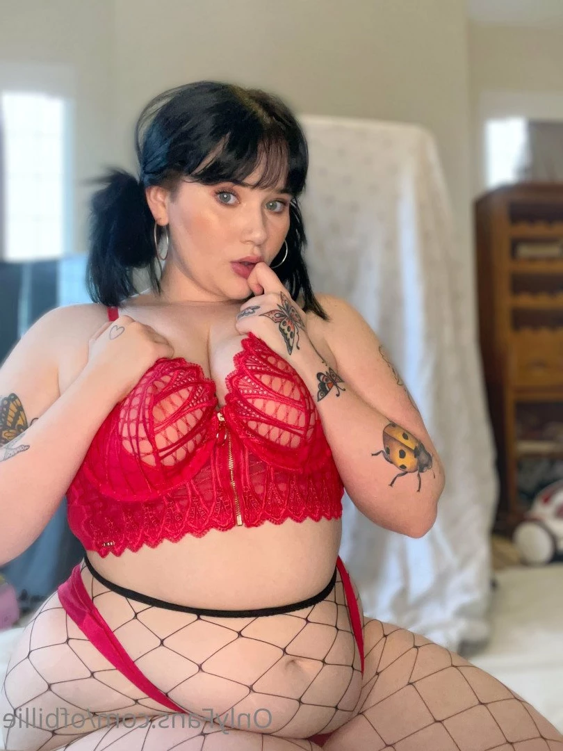 Billie [ ofbillie ] Onlyfans leaked photo 2906303 on Hotleaks.tv