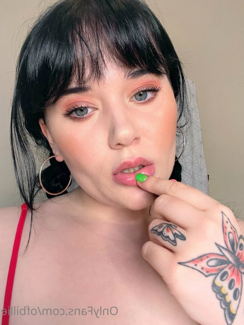Billie [ ofbillie ] Onlyfans leaked photo 2906463 on Hotleaks.tv