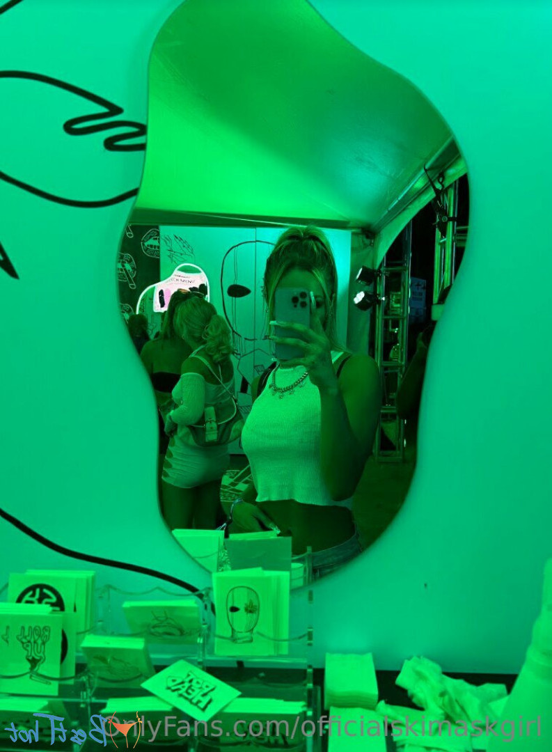 T H E  S K I  M A S K  G I R L [ officialskimaskgirl ] Onlyfans leaked photo 16702324 on Hotleaks.tv
