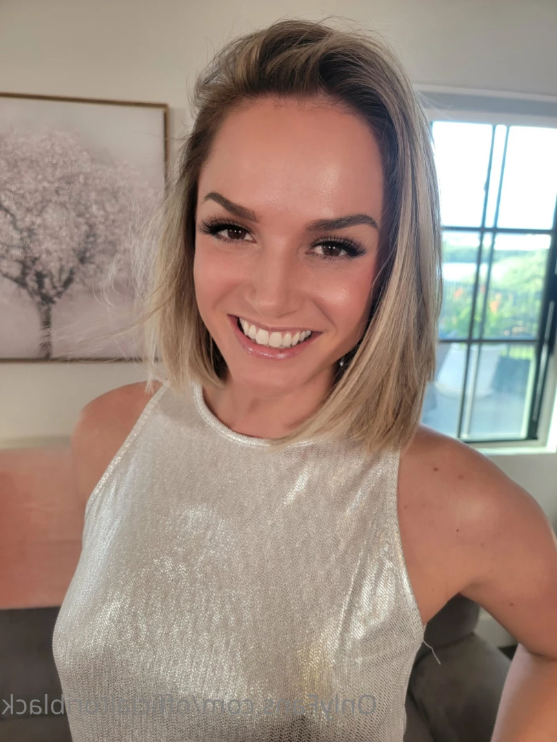 Tori Black [ officialtoriblack ] Onlyfans leaked photo 15451070 on Hotleaks.tv