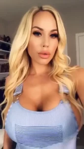 Olivia Austin [ oliviaaustinxxx ] Onlyfans leaked video 4925639 on Hotleaks.tv