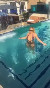 Olivia Austin [ oliviaaustinxxx ] Onlyfans leaked video 4925818 on Hotleaks.tv