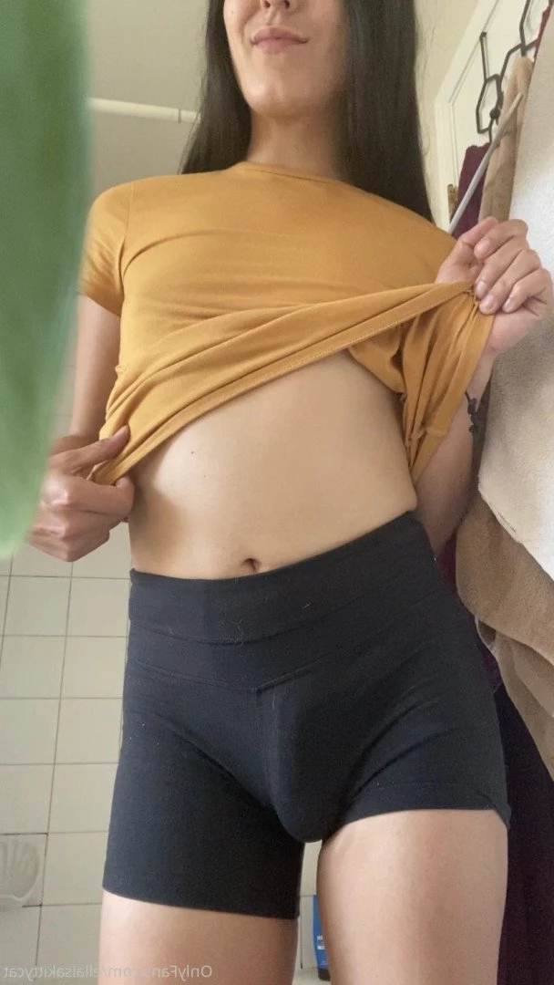 Ella [ ellaisakittycat ] Onlyfans leaked photo 342649 on Hotleaks.tv