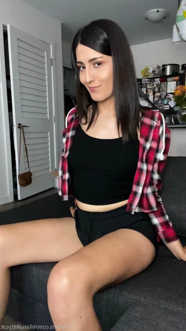 Ella [ ellaisakittycat ] Onlyfans leaked photo 343027 on Hotleaks.tv