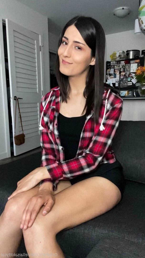 Ella [ ellaisakittycat ] Onlyfans leaked photo 343105 on Hotleaks.tv