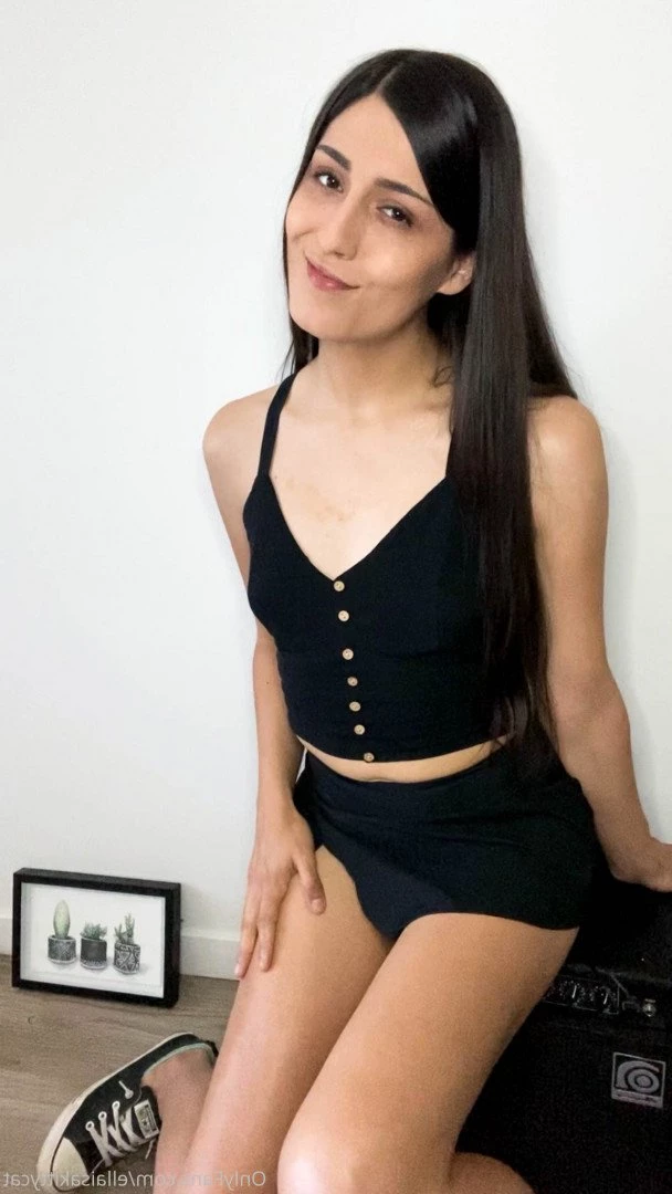 Ella [ ellaisakittycat ] Onlyfans leaked photo 343137 on Hotleaks.tv