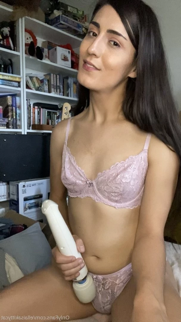 Ella [ ellaisakittycat ] Onlyfans leaked photo 343372 on Hotleaks.tv