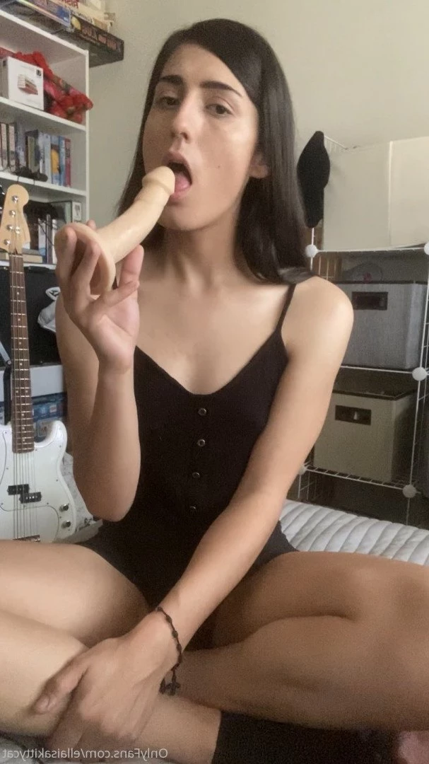Ella [ ellaisakittycat ] Onlyfans leaked photo 343857 on Hotleaks.tv