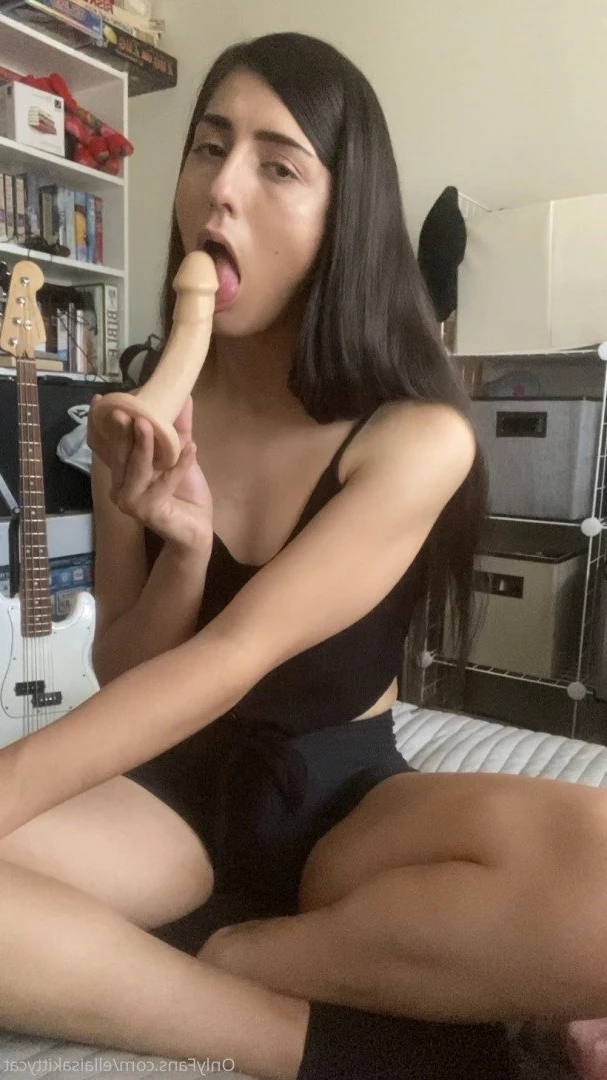 Ella [ ellaisakittycat ] Onlyfans leaked photo 343858 on Hotleaks.tv