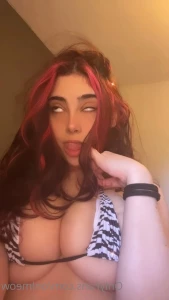 2847432