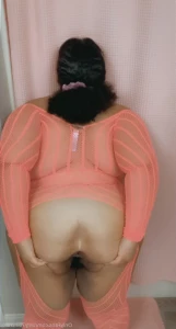9933940