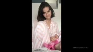 luxi [ ouiouilux ] Onlyfans leaked video 10602166 on Hotleaks.tv