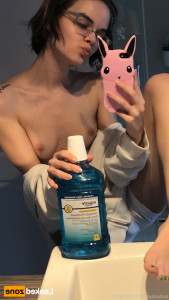 16710400