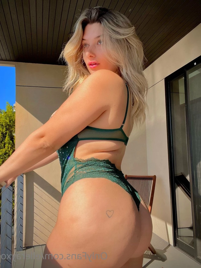 Elle Ray 🍒 [ ellerayxo ] Onlyfans leaked photo 4324071 on Hotleaks.tv