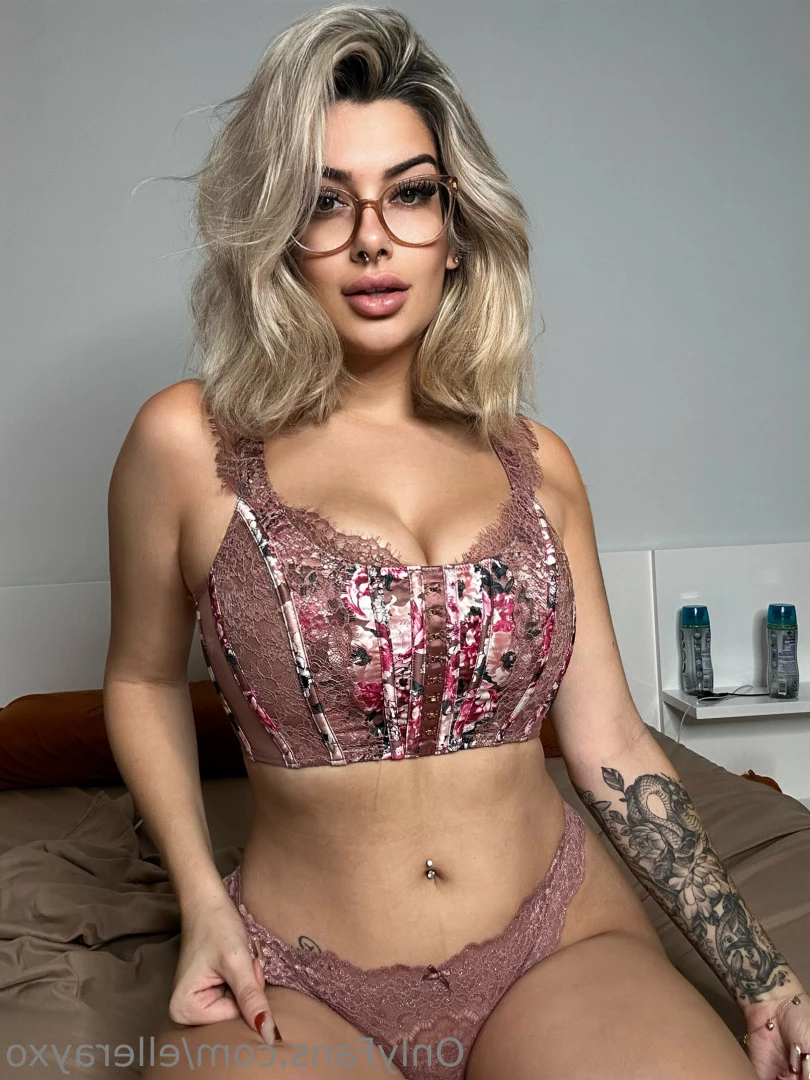 Elle Ray 🍒 [ ellerayxo ] Onlyfans leaked photo 9871841 on Hotleaks.tv