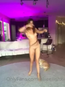 Ellie Eilish [ ellieeilishx ] Onlyfans leaked video 9619769 on Hotleaks.tv