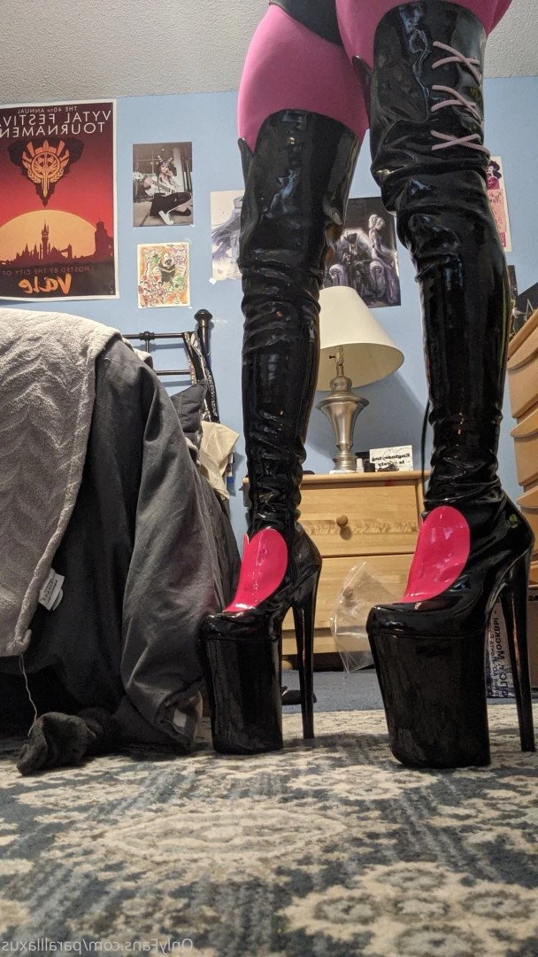 @Paralllaxus [ paralllaxus ] Onlyfans leaked photo 2976821 on Hotleaks.tv