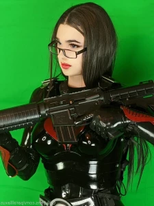 2982083