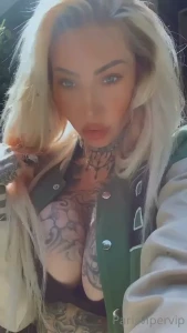 15672298