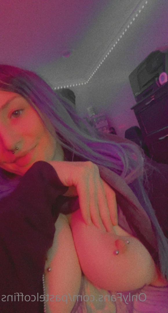 pastelcoffins ♡ 𝐒𝐄𝐗𝐓 𝐐𝐔𝐄𝐄𝐍 ♡ [ pastelcoffins ] Onlyfans leaked photo 5723675 on Hotleaks.tv