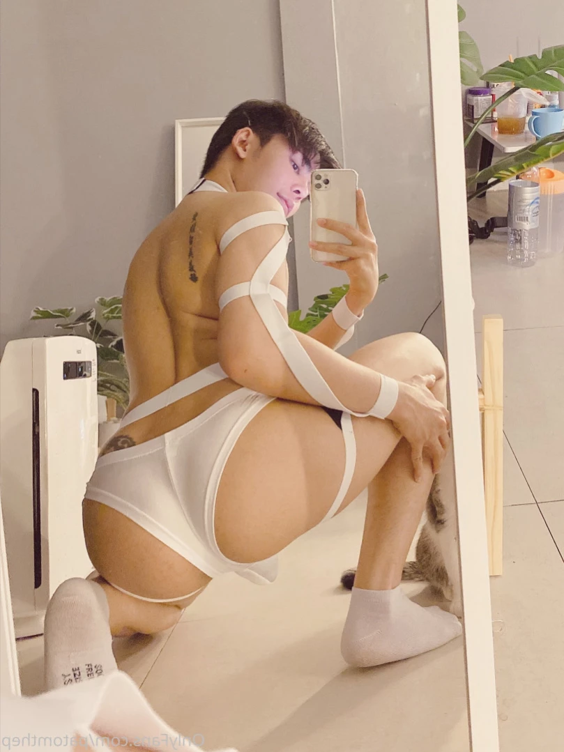 CHANNEL POP [ patomthep ] Onlyfans leaked photo 12954726 on Hotleaks.tv