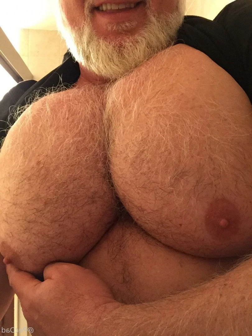 PecDad [ pecdad1 ] Onlyfans leaked photo 2881443 on Hotleaks.tv