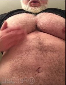 PecDad [ pecdad1 ] Onlyfans leaked video 4513843 on Hotleaks.tv