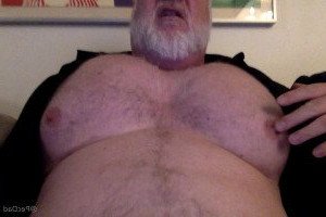 PecDad [ pecdad1 ] Onlyfans leaked video 4513983 on Hotleaks.tv