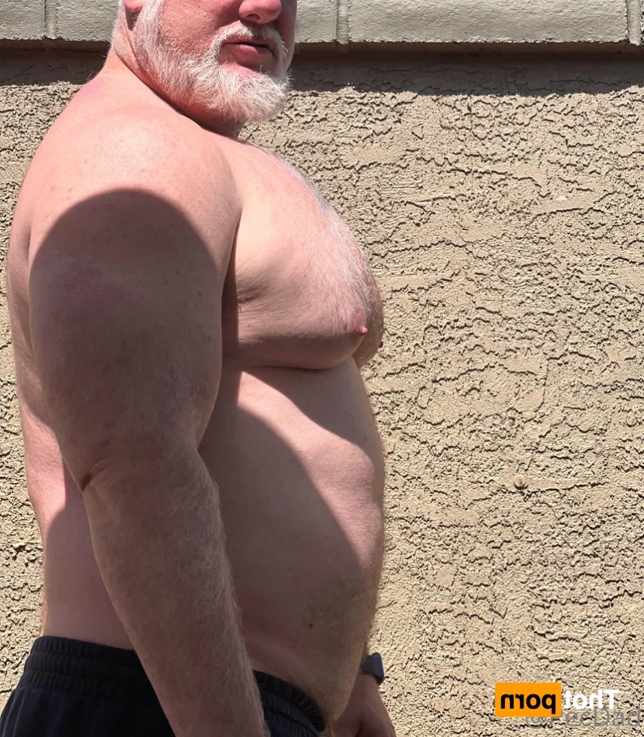 PecDad [ pecdad1 ] Onlyfans leaked photo 12578065 on Hotleaks.tv