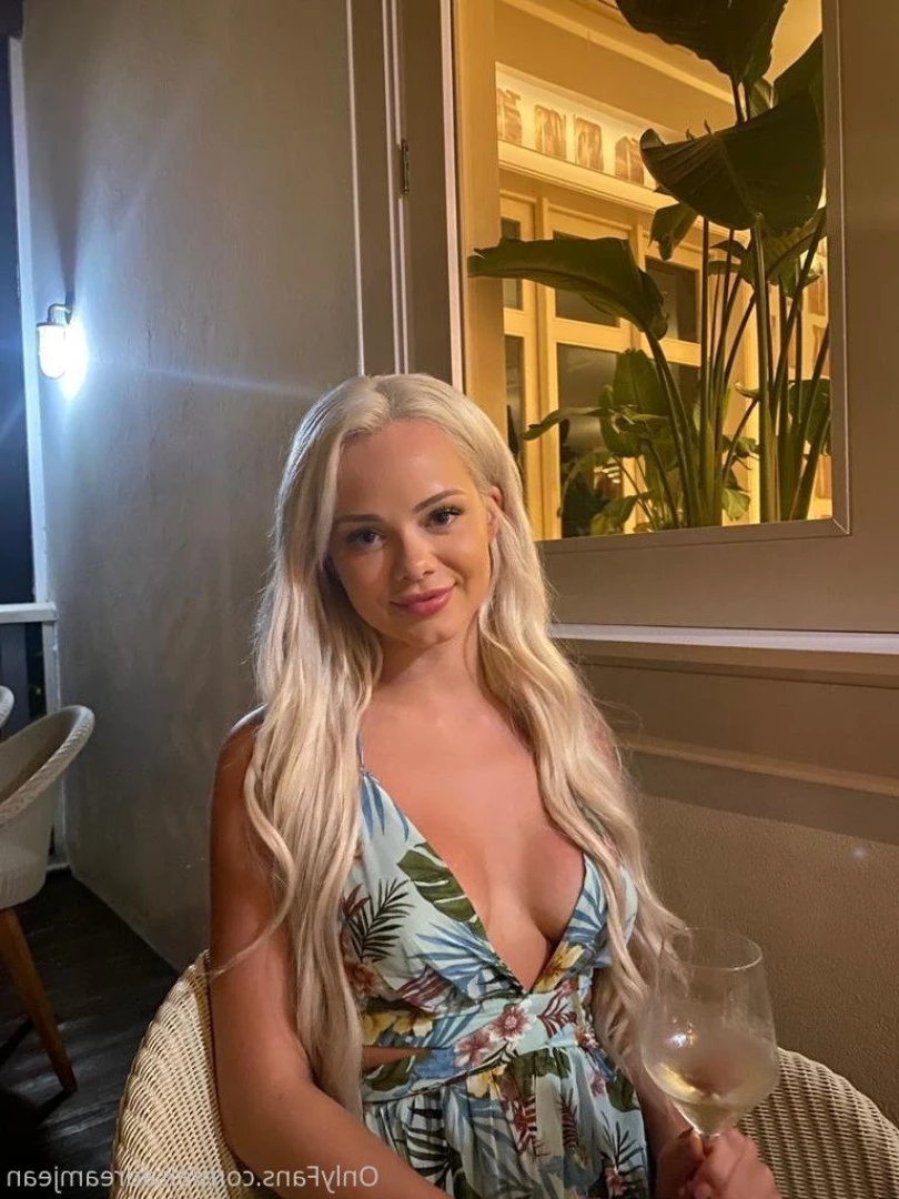 Elsa Jean [ elsadreamjean ] Onlyfans leaked photo 4529262 on Hotleaks.tv