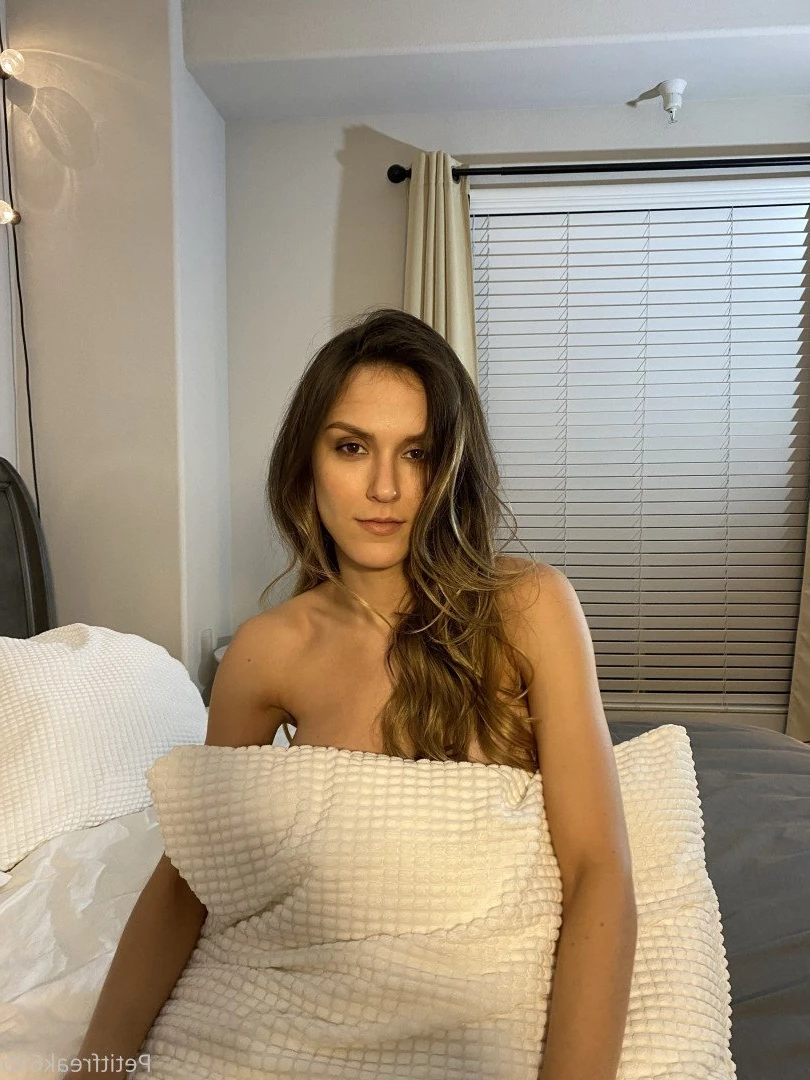 Petite Hotwife [ petitfreak69b ] Onlyfans leaked photo 3189968 on Hotleaks.tv