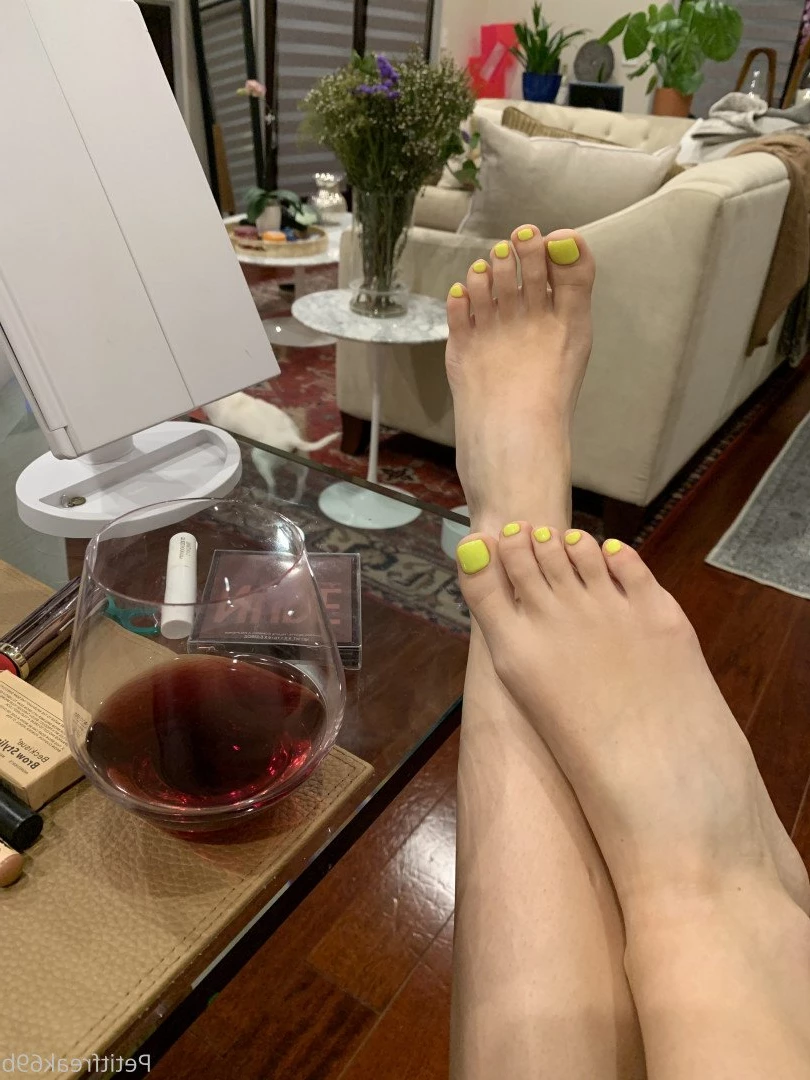 Petite Hotwife [ petitfreak69b ] Onlyfans leaked photo 3192543 on Hotleaks.tv