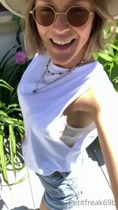 Petite Hotwife [ petitfreak69b ] Onlyfans leaked video 8855698 on Hotleaks.tv