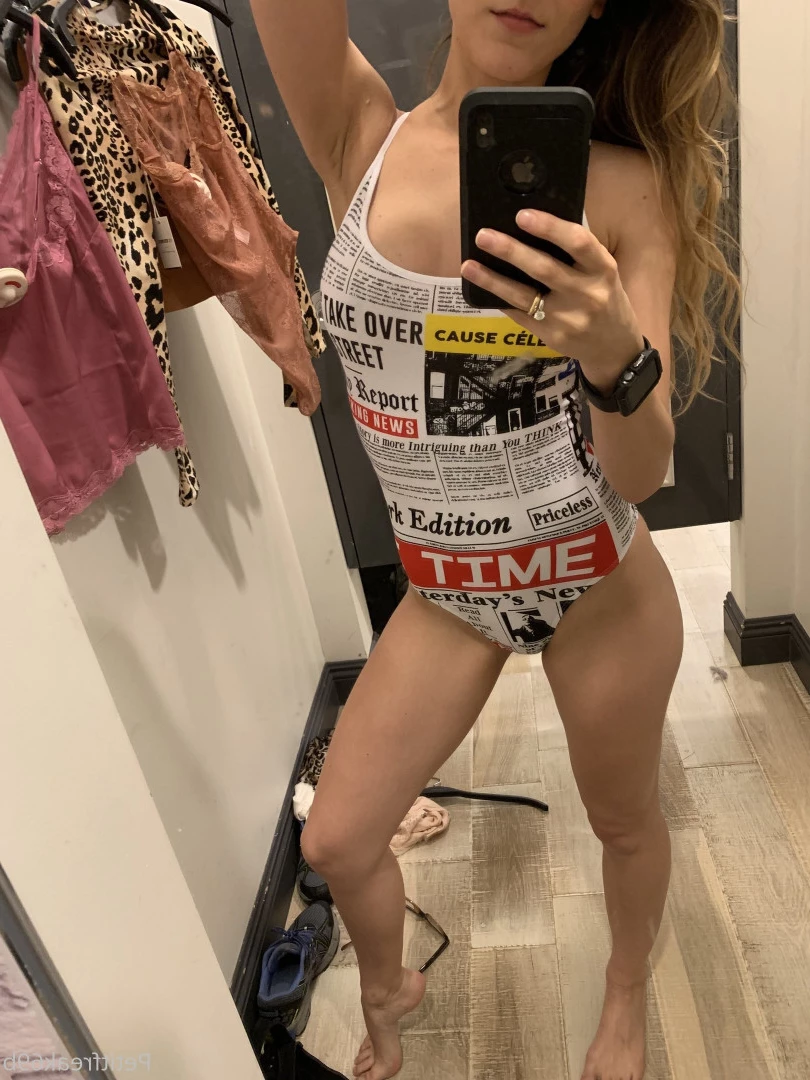 Petite Hotwife [ petitfreak69b ] Onlyfans leaked photo 10272418 on Hotleaks.tv