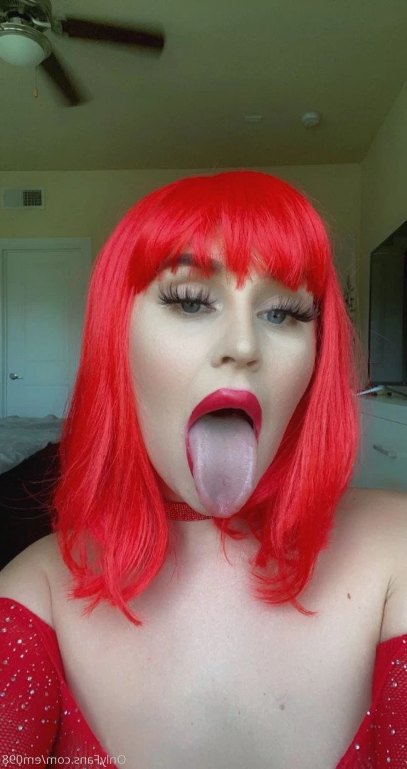 Em 🦋 [ em098 ] Onlyfans leaked photo 347852 on Hotleaks.tv