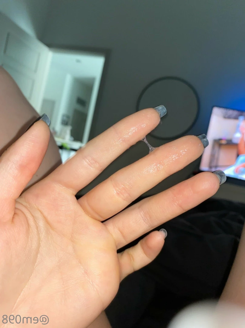 Em 🦋 [ em098 ] Onlyfans leaked photo 11782643 on Hotleaks.tv