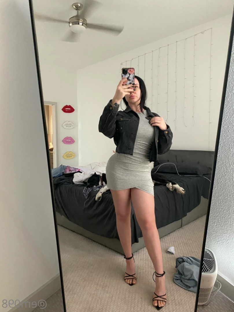 Em 🦋 [ em098 ] Onlyfans leaked photo 14419603 on Hotleaks.tv