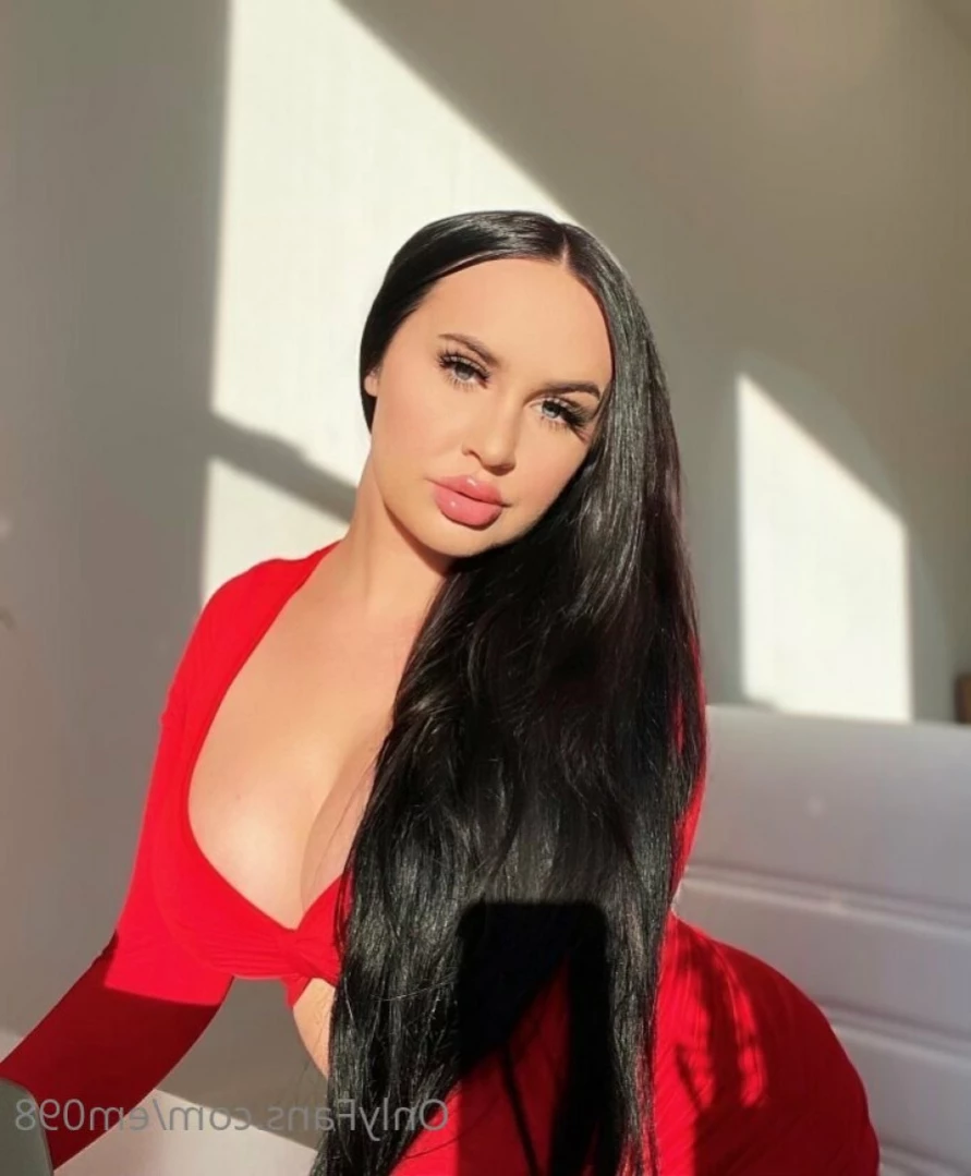 Em 🦋 [ em098 ] Onlyfans leaked photo 15679566 on Hotleaks.tv