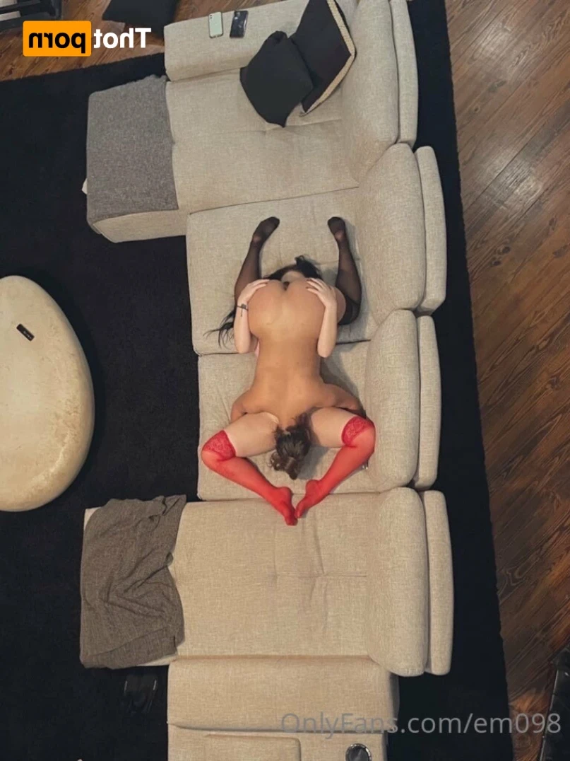 Em 🦋 [ em098 ] Onlyfans leaked photo 15993851 on Hotleaks.tv