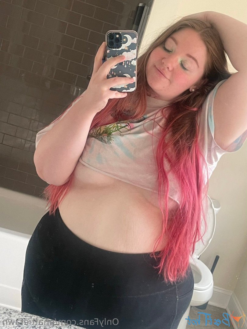 Fawn [ phattiefawn ] Onlyfans leaked photo 18433549 on Hotleaks.tv