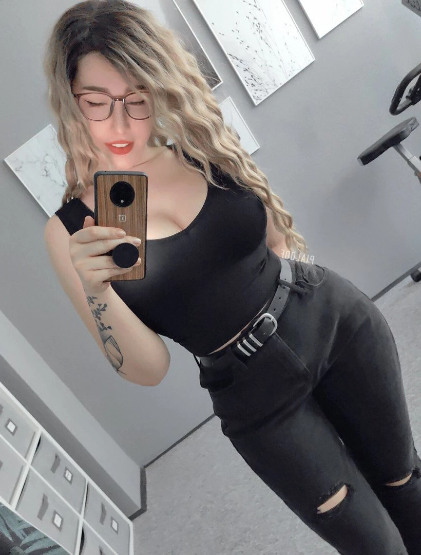 Pia [ pialoof ] Onlyfans leaked photo 2939435 on Hotleaks.tv