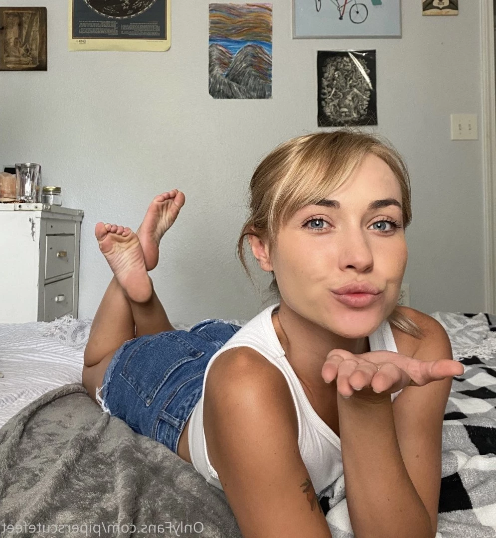 P I P E R     F O X [ piperscutefeet ] Onlyfans leaked photo 3185364 on Hotleaks.tv