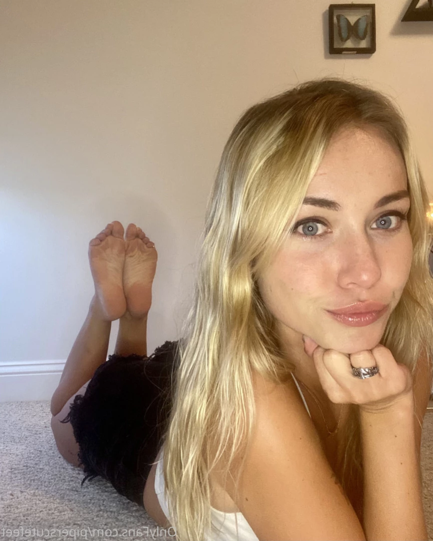 P I P E R     F O X [ piperscutefeet ] Onlyfans leaked photo 13002805 on Hotleaks.tv