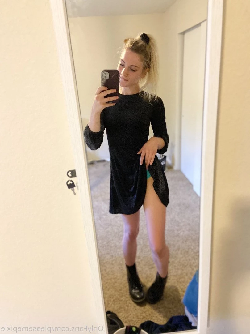 Pixie Nicky [ pixienicky ] Onlyfans leaked photo 2783856 on Hotleaks.tv