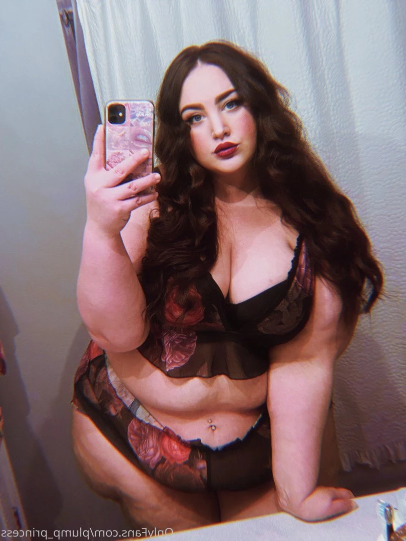 ~♡♔Plump Princess♔♡~ [ plump_princess ] Onlyfans leaked photo 2780795 on Hotleaks.tv